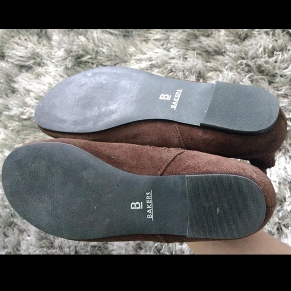 Suede ankle booties **SOLD ON MERCARI** - Picture 3 of 8